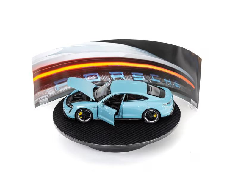 Calendrier de l'Avent Franzis Porsche Taycan 1:24